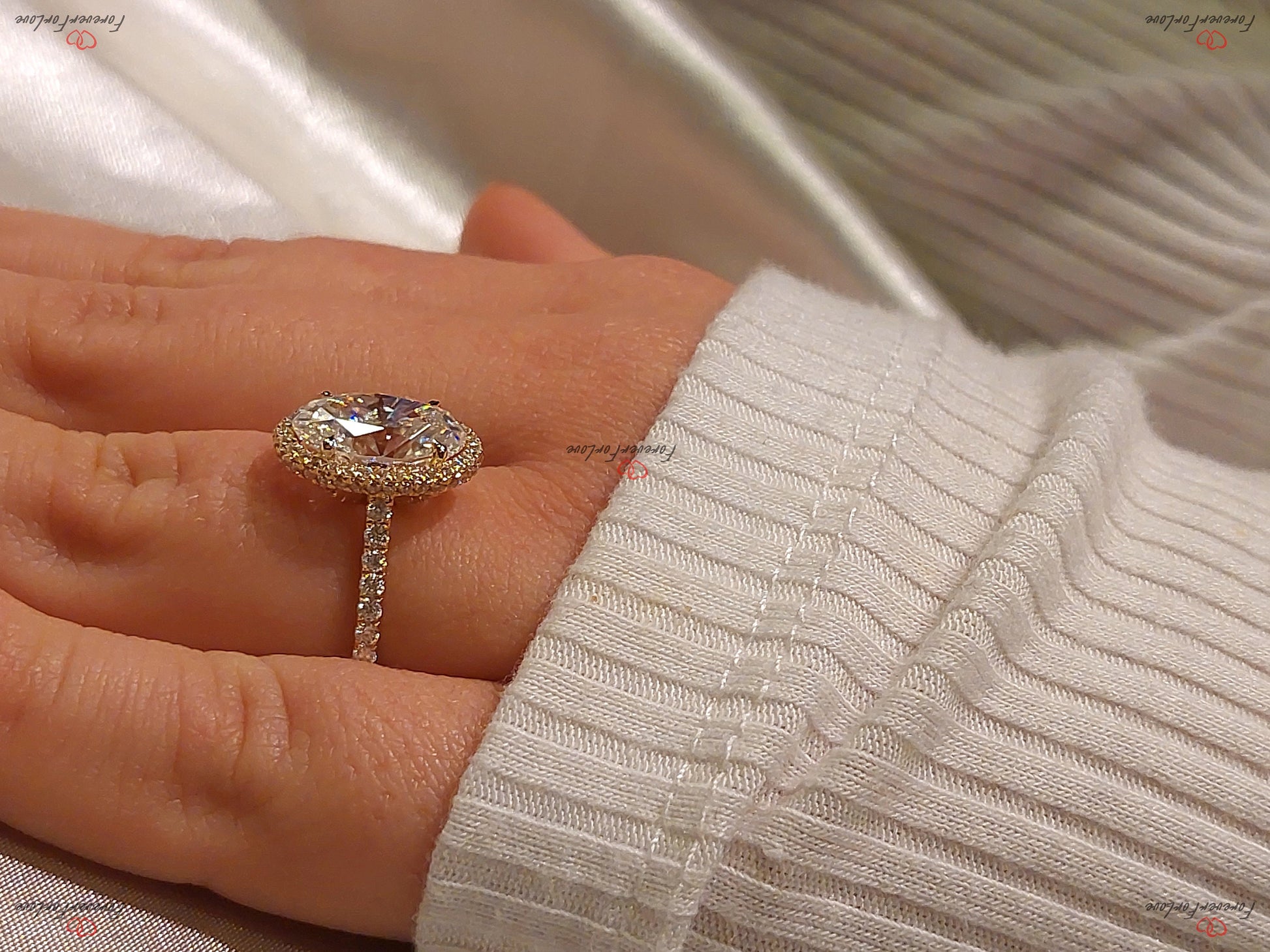 4 Ct Oval Diamond, Moissanite Halo Engagement Ring