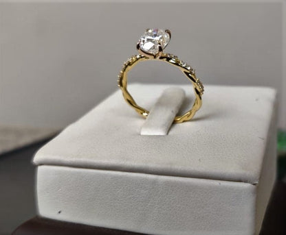 1 Ct Oval Diamond, Moissanite Engagement Ring