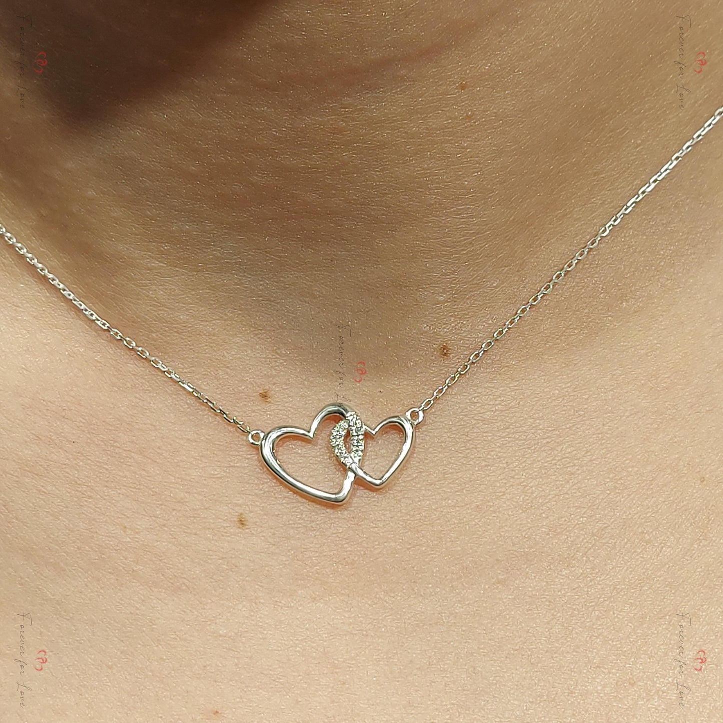 Collier Cœur Diamant, Or Blanc 14 carats, Pendentif Cœur Minimaliste Délicat, Véritable Collier Diamant Femme, Cadeau Saint-Valentin pour elle. Moissanite engagement ring in Gold or Platinum — custom handcrafted by Forever For Love
