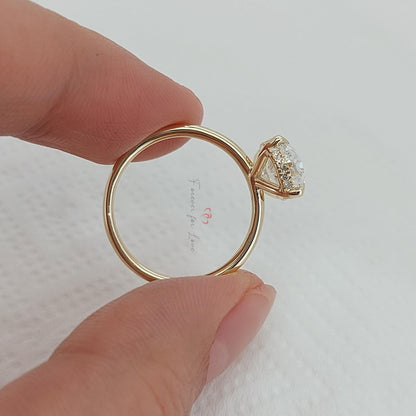 2.5 Ct IGI Certified Oval Lab Diamond Solitaire Engagement Ring