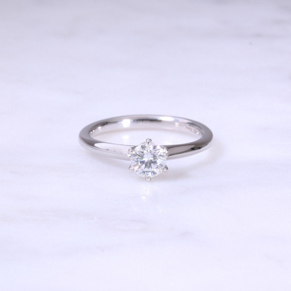 2 Ct GIA Certified Round Natural Diamond Solitaire Ring