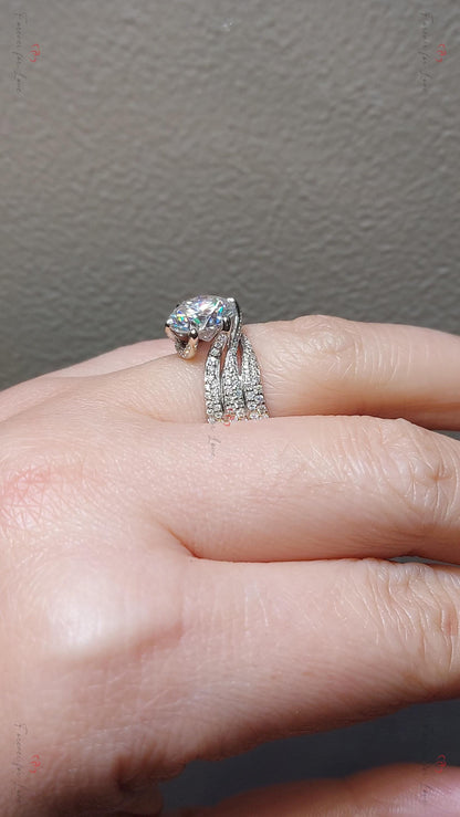 4 Ct Round Diamond, Moissanite Engagement Ring
