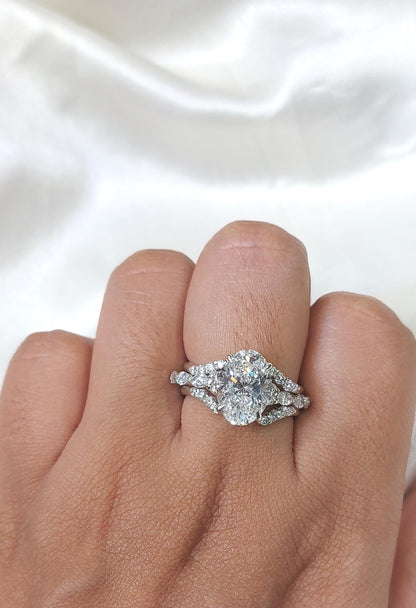 3.5 Ct IGI Certified Oval Lab Diamond Engagement Ring