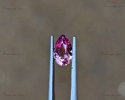 Saphir rose poire unique non chauffé, pierre de saphir padparadscha, bijoux sur mesure, pièce faite à la main.