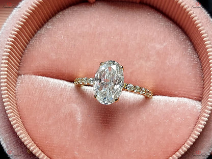 2.5 Ct Oval Moissanite Engagement Ring