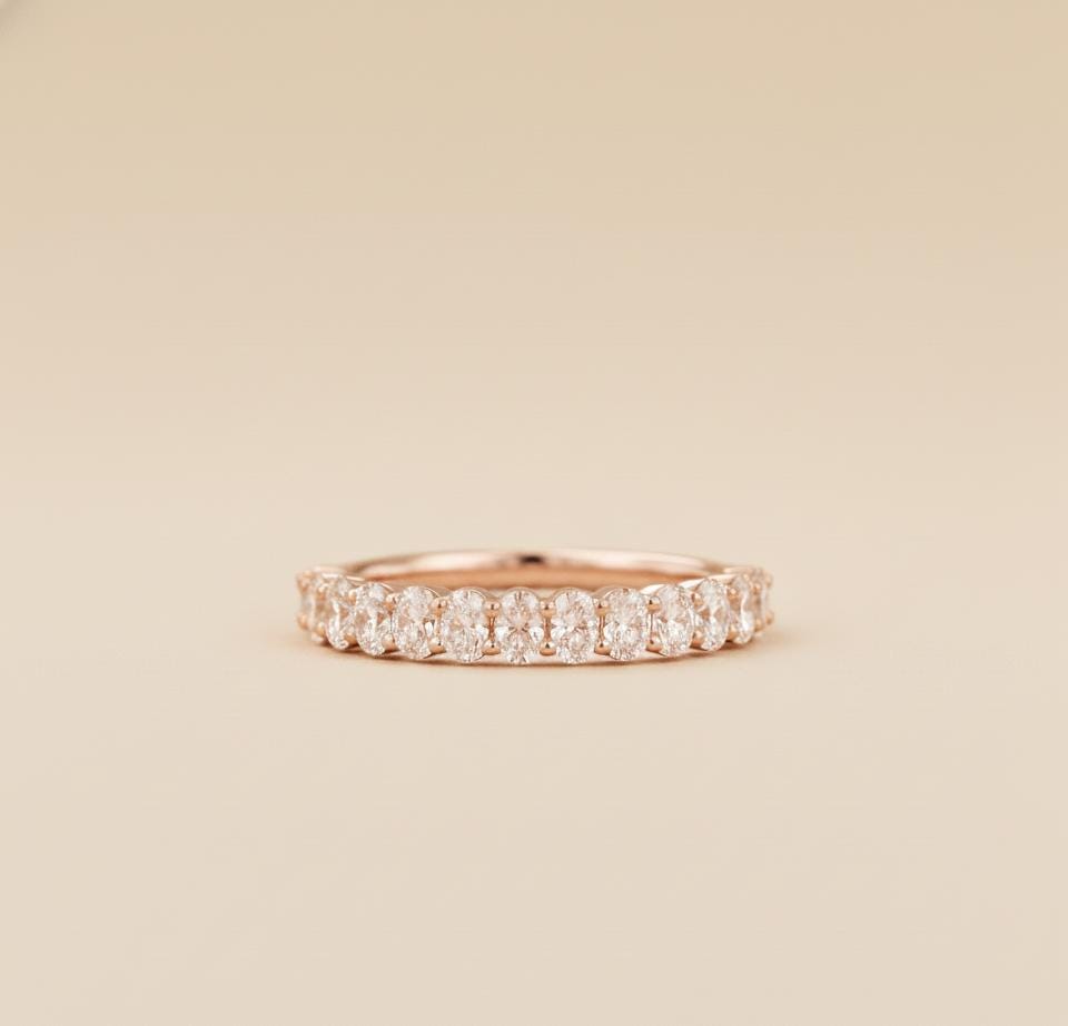 Demi-alliance ovale en moissanite Oval cut Moissanite taille brillant engagement ring in Gold or Platinum — custom handcrafted by Forever For Love