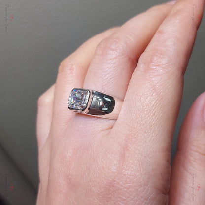 Full Bezel Solitaire Ring for Men, Emerald Cut Moissanite Statement Ring, Wedding for Him, Anniversary Gift, Ring for Him, Father's Day Gift