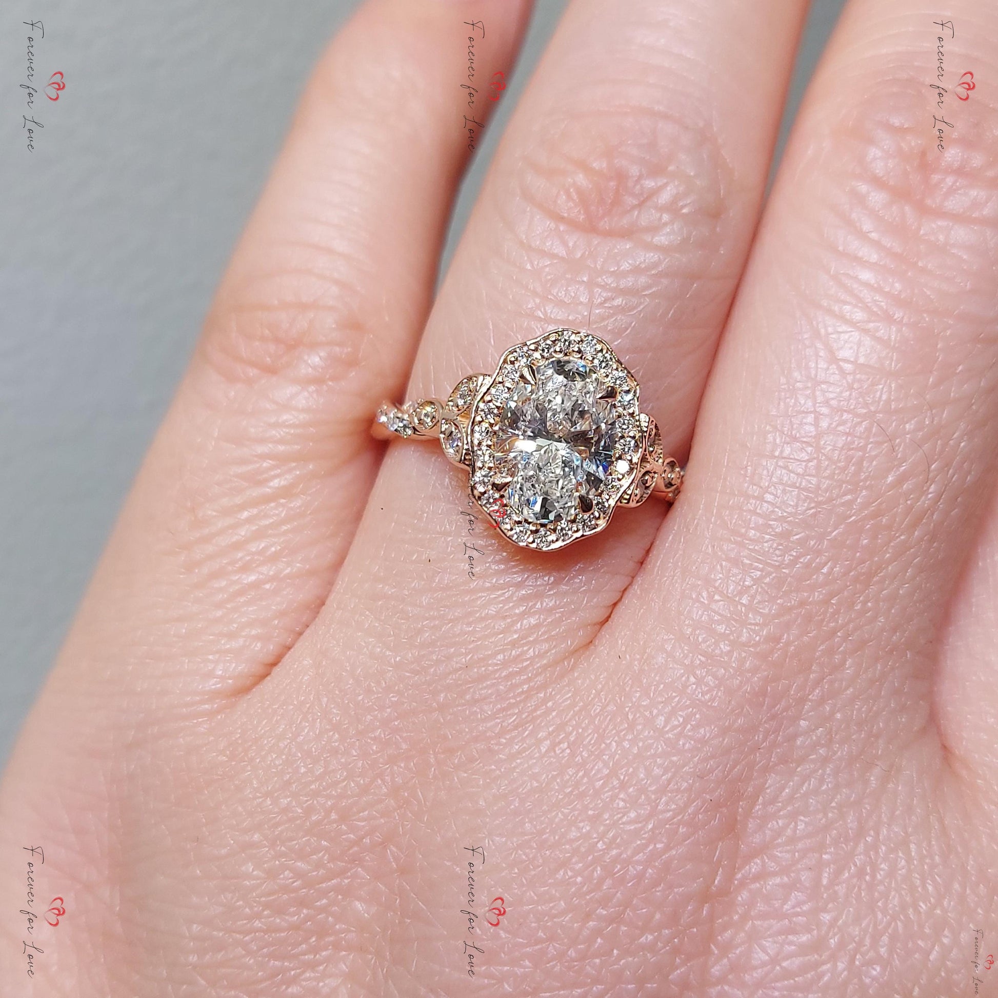 1.5 Ct IGI Certified Oval Diamond Engagement Ring