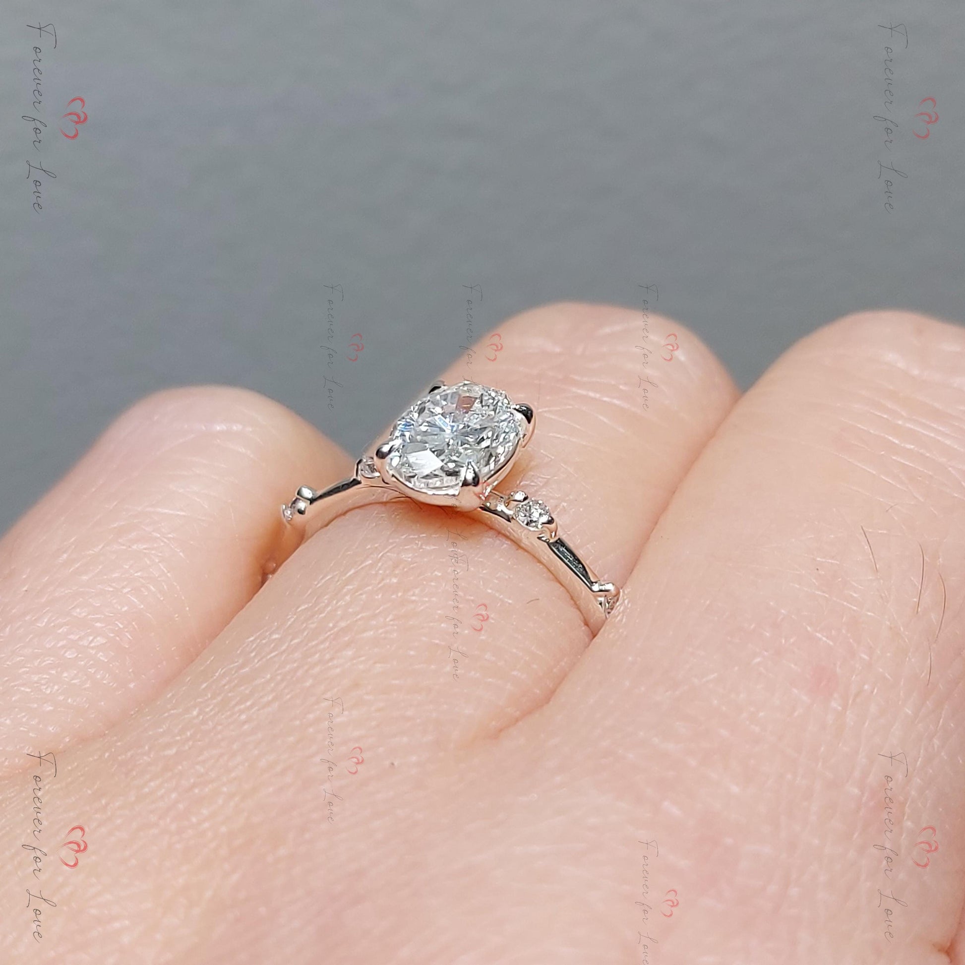 1 Ct IGI Certified Oval Lab Diamond Engagement Ring