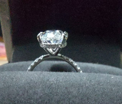 4 Ct Oval Diamond, Moissanite Engagement Ring