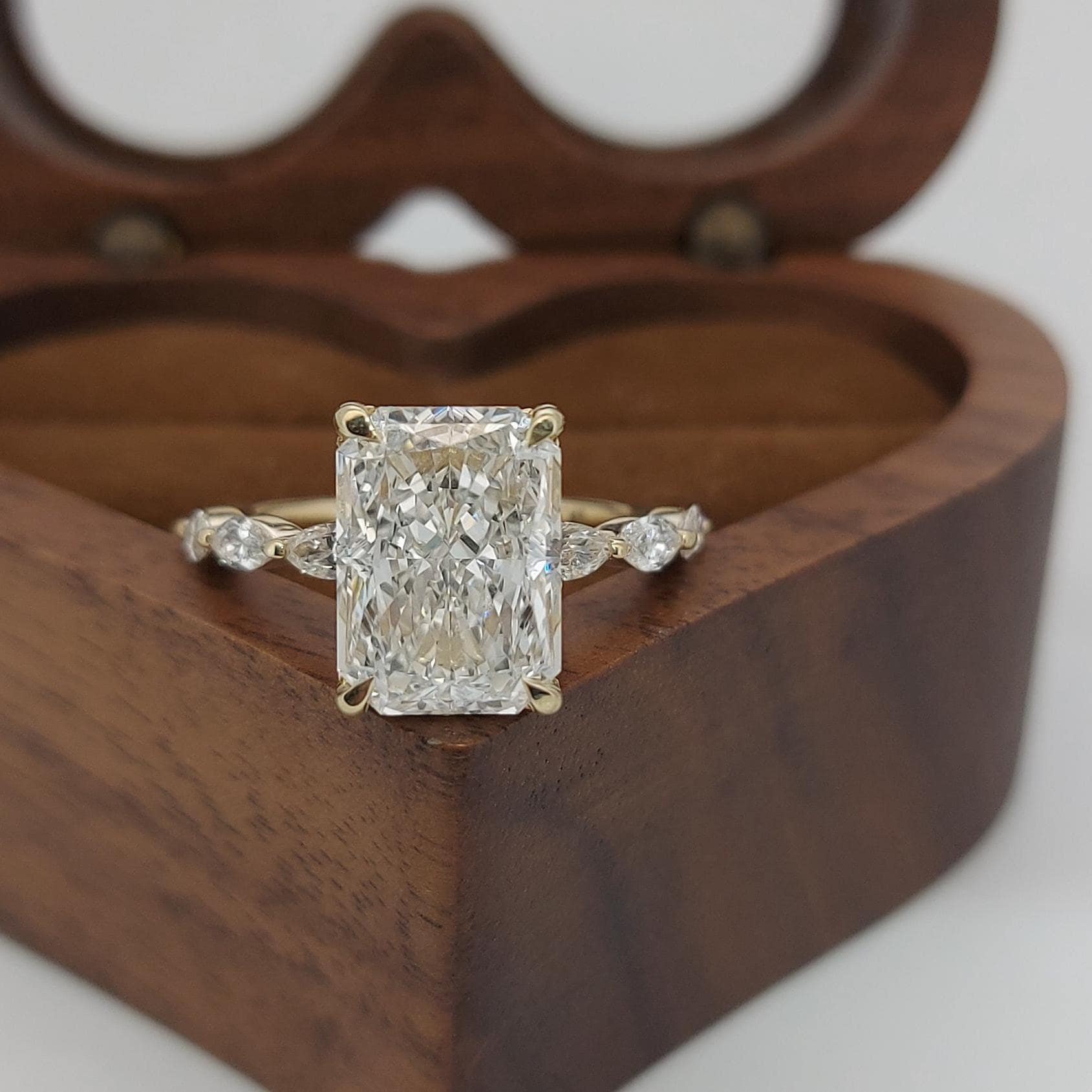 4 Ct IGI Certified Radiant Lab Diamond Solitaire Engagement Ring
