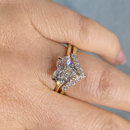 3 Ct Heart Diamond Band