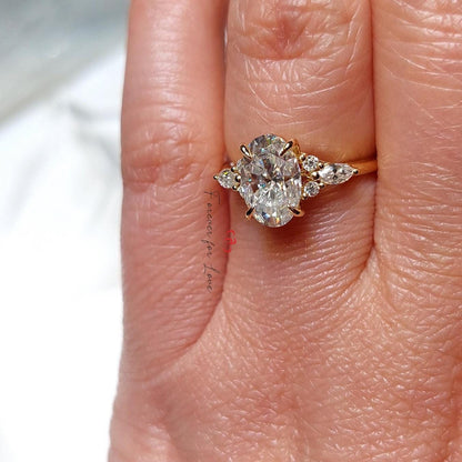 Oval Diamond, Moissanite Engagement Ring