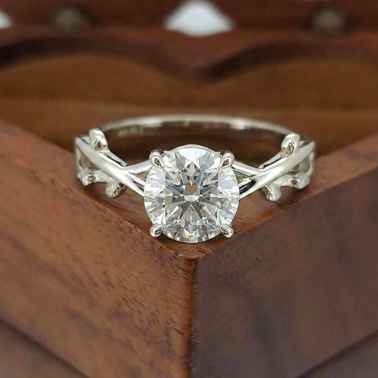3.2 Carat E, VVS2 Clarity IGI Certified Round Stone, Nature inspired Round Cut Lab Diamond, Engagement Ring 14k White Gold, Gift for Her