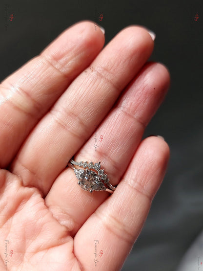 Round Lab Diamond Engagement Ring