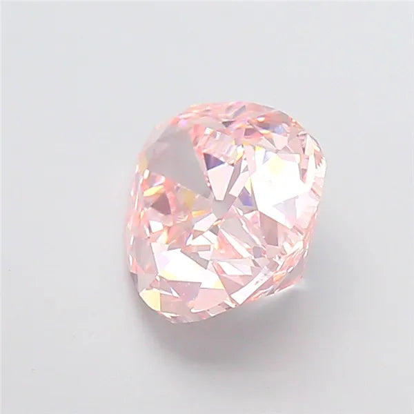 3.77ct Pear Lab Grown Diamond (Colour Fancy Intense Pink, Clarity VS1, IGI Certified)