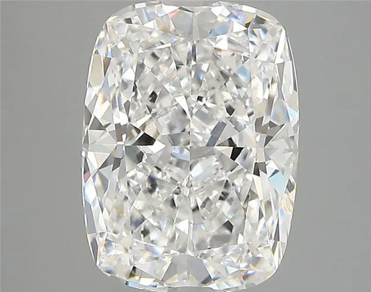 3.85ct Cushion modified Lab Grown Diamond (Colour E, Clarity VVS1, IGI Certified)