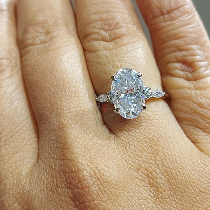 Oval Diamond, Moissanite Engagement Ring