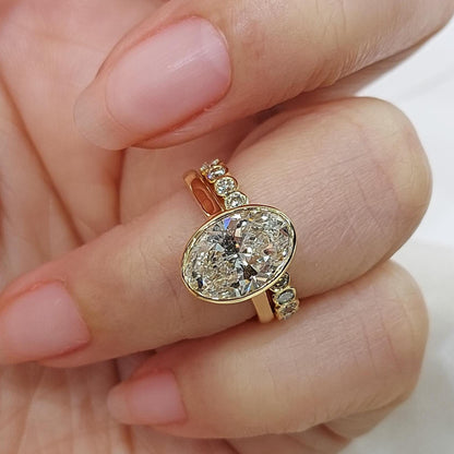3.1 Ct Oval Lab Diamond Engagement Ring