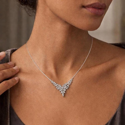 Halskette mit Marquise- und Rundschliff-Diamanten, 14 Karat Weißgold, zarte minimalistische Halskette, Labordiamant-Halskette, einzigartiges Design, besonderes Geschenk für sie.