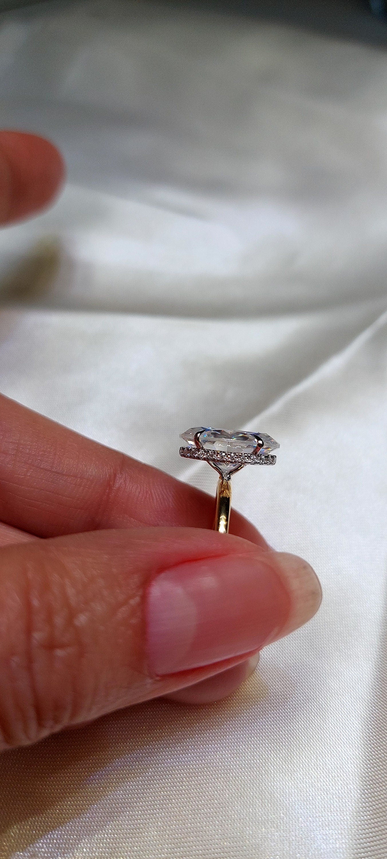 4 Ct Oval Diamond, Moissanite Halo Engagement Ring