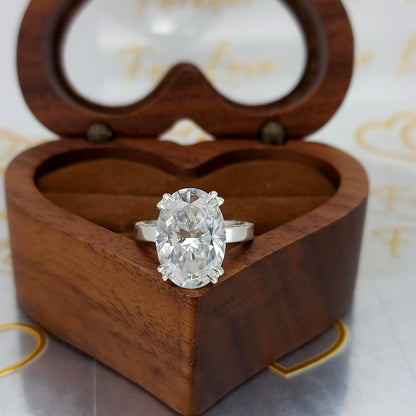 5 Ct Oval Moissanite engagement ring, Oval engagement ring, Moissanite ring, Engagement Ring, Perfect gift for Her