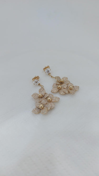 14k Gold Flower Drop, Solid Dangling Gold Earring with Flower Charms, Bubble Flower Earring Charm, Flower Earrings, Dangling diamond