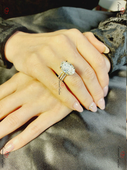 9.5 Ct Oval Diamond, Moissanite Halo Engagement Ring