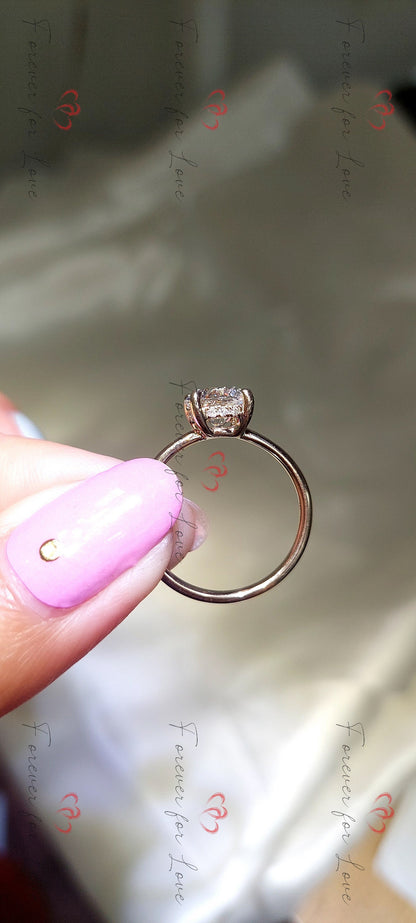 1.5 Ct IGI Certified Round Lab Diamond Engagement Ring