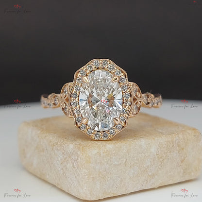 1.5 Ct IGI Certified Oval Diamond Engagement Ring