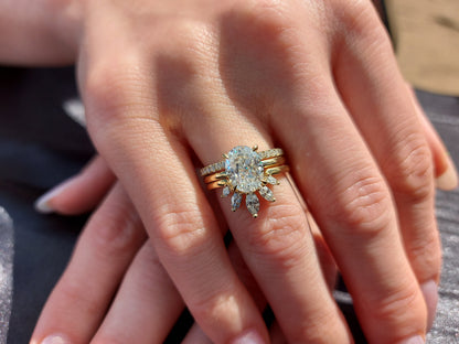 Oval Moissanite Engagement Ring