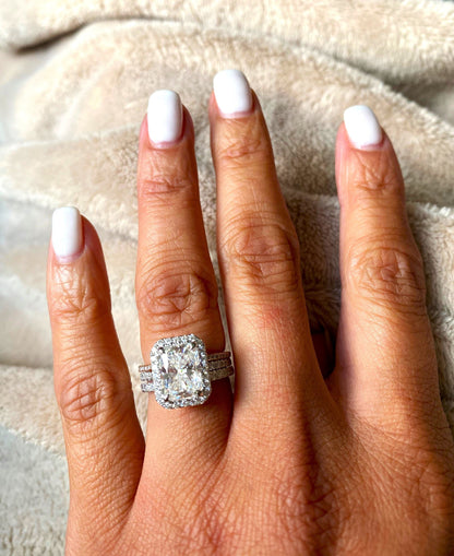 IGI Certified Radiant Diamond Halo Engagement Ring