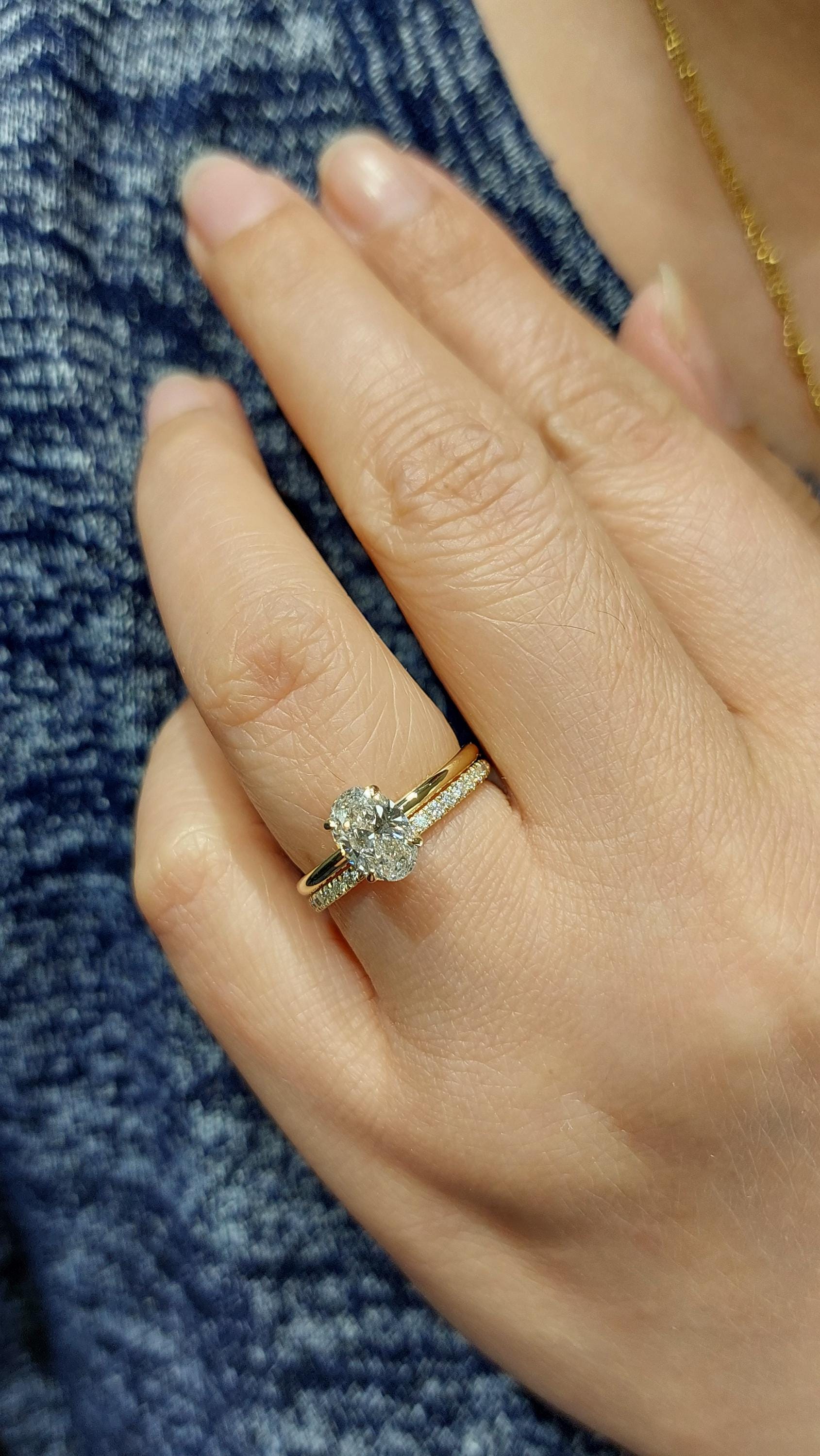 1 Ct Oval Lab Diamond Engagement Ring