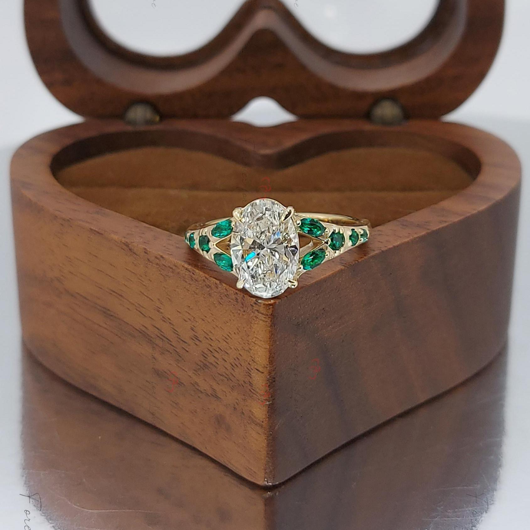 1.0 Ct IGI Certified Oval Diamond, Emerald Engagement Ring