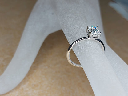 1 Ct Oval Diamond, Moissanite Engagement Ring