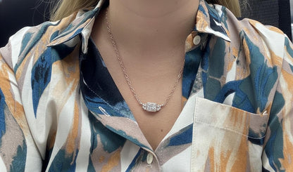 Strahlender Diamant-Solitär-Anhänger mit schwebender Fassung und 45 cm langer Gliederkette, IGI-zertifiziert, 4 Karat, F-Farbe, VS1-Klarheit, 14 Karat Gelbgold.