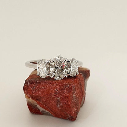 2 Ct IGI Certified Oval Diamond Three Stone Ring