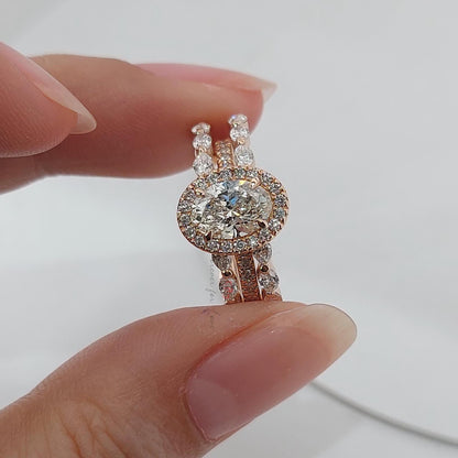 4.5 Ct Oval Diamond Halo Engagement Ring