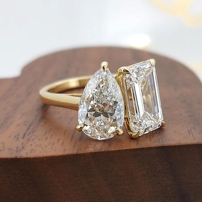 4.5 Ct Emerald Lab Diamond Engagement Ring