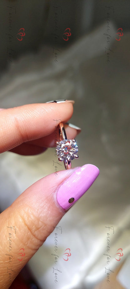 1.5 Ct IGI Certified Round Lab Diamond Engagement Ring