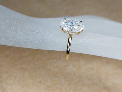 3 Ct Oval Diamond, Moissanite Halo Engagement Ring