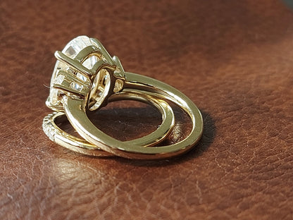 4.6 Ct Oval Moissanite Three Stone Engagement Ring