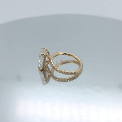 2.5 Ct IGI Certified Radiant Lab Diamond Solitaire Engagement Ring