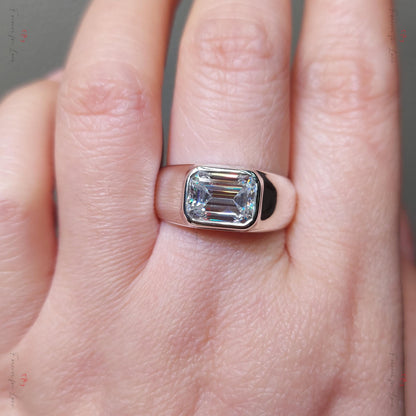 Full Bezel Solitaire Ring for Men, Emerald Cut Moissanite Statement Ring, Wedding for Him, Anniversary Gift, Ring for Him, Father's Day Gift