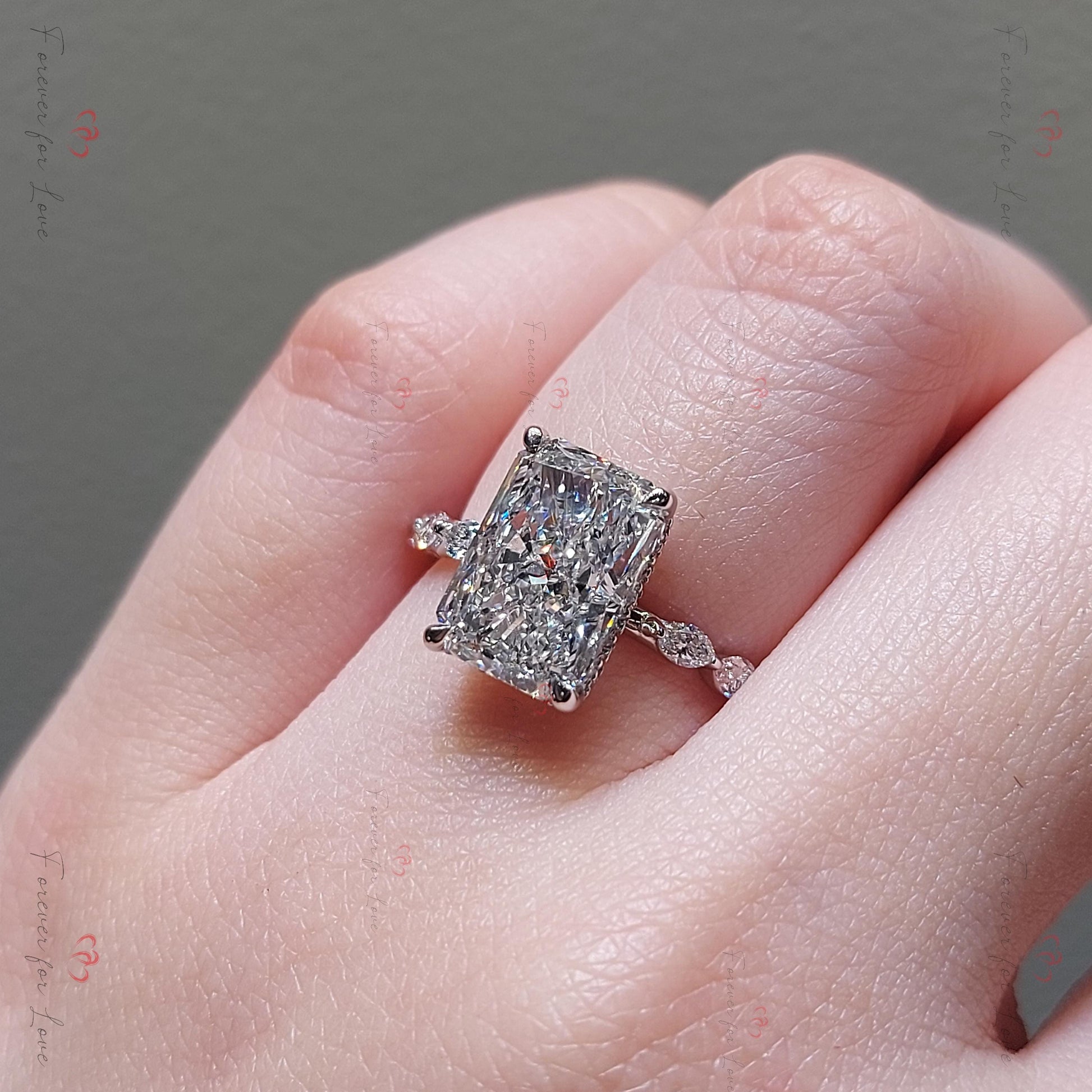 4 Ct IGI Certified Radiant Lab Diamond Solitaire Engagement Ring