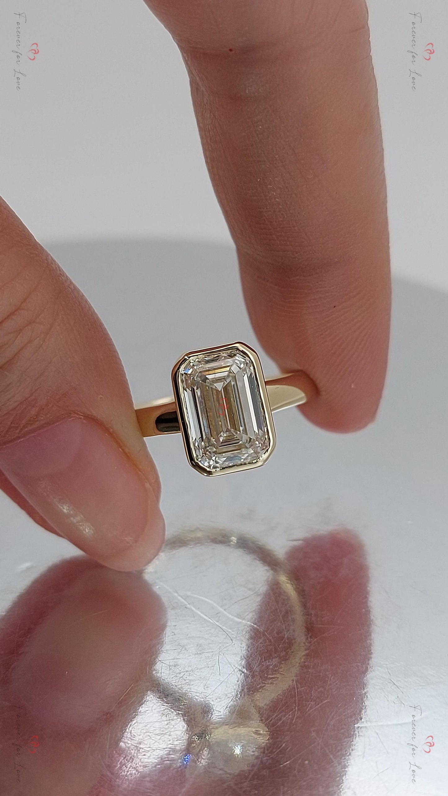 3 Karat Smaragd Labordiamant, Smaragd Solitär Verlobungsring Emerald cut Moissanite engagement ring in 935 Argentium Silber — custom handcrafted by Forever For Love