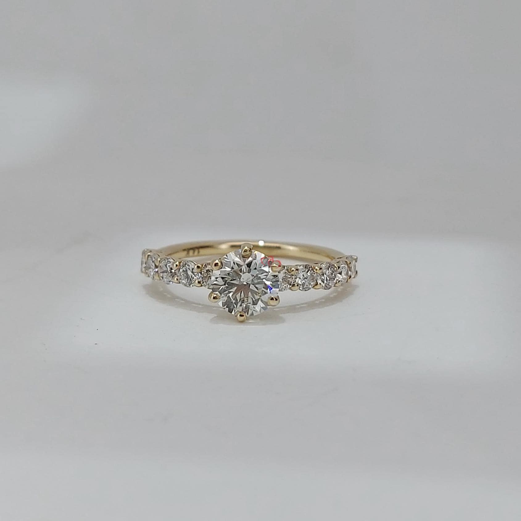 0.93 Ct Round Natural Diamond Solitaire Engagement Ring