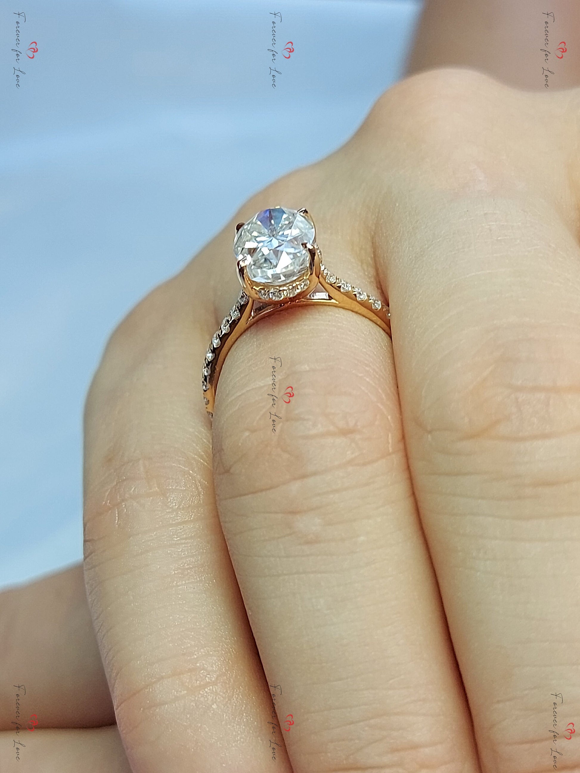 Oval Cut Engagement Ring, 3Ct moissanite oval Engagement in Solid Gold, Elongated Oval Engagement Ring, Modern Engagement Ring.