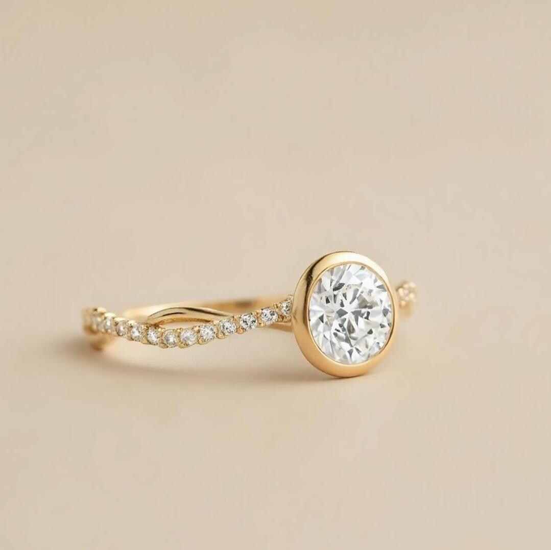 0.25 Ct Round Lab Diamond Engagement Ring