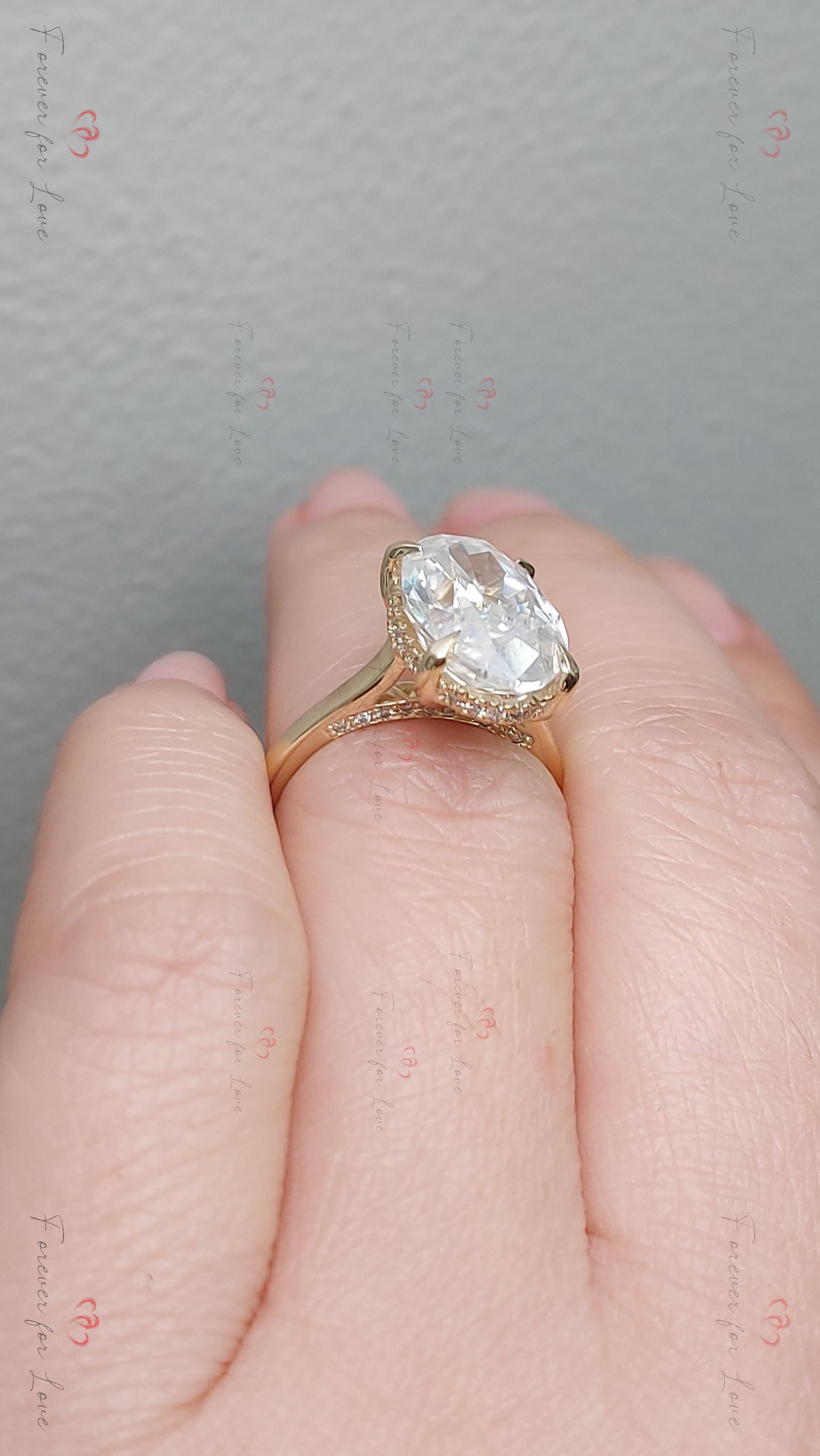 Oval Diamond, Moissanite Engagement Ring